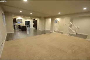 15557 SW Wren Ln, Beaverton, OR 97007 - Photo 18