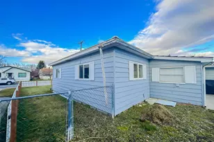 1925 Myrtle St, Baker City, OR 97814 - Photo 4