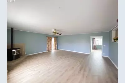 1925 Myrtle St, Baker City, OR 97814 - Photo 12