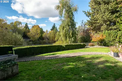 1963 SW Myers Pl, Gresham, OR 97080 - Photo 36