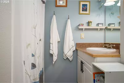 1963 SW Myers Pl, Gresham, OR 97080 - Photo 24