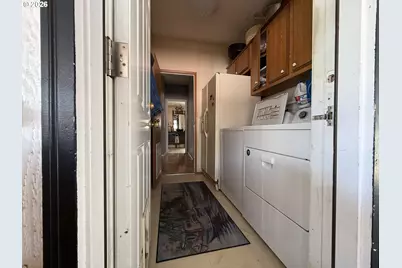 910 Cowl St #52, Milton-Freewater, OR 97862 - Photo 10