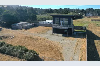 94542 Stansell St, Gold Beach, OR 97444 - Photo 30