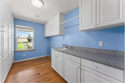 4981 SE Shadow Hills Dr, Turner, OR 97392 - Photo 20