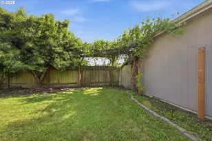 1233 Kenray Loop, Springfield, OR 97477 - Photo 26