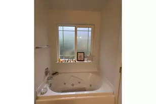 2343 NW Chambers Dr, Roseburg, OR 97471 - Photo 20