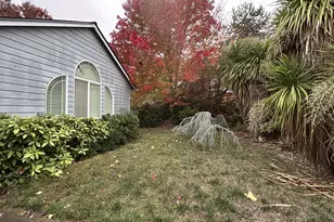 2343 NW Chambers Dr, Roseburg, OR 97471 - Photo 34