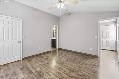 12001 NE 75th Cir, Vancouver, WA 98682 - Photo 18