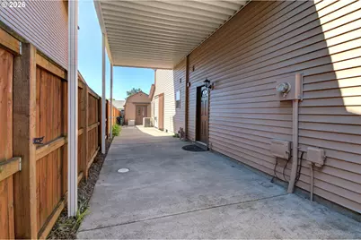 12001 NE 75th Cir, Vancouver, WA 98682 - Photo 22