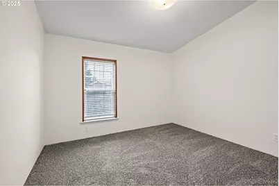 1699 N Terry St #152, Eugene, OR 97402 - Photo 32