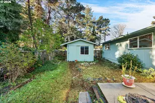 1160 Division St SE, Bandon, OR 97411 - Photo 32