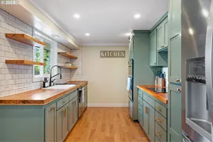 1035 S 11th St, Cottage Grove, OR 97424 - Photo 10