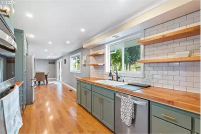 1035 S 11th St, Cottage Grove, OR 97424 - Photo 12