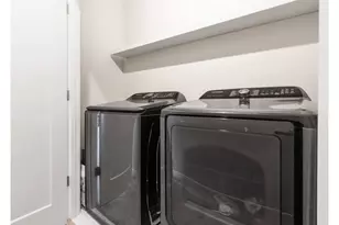 2635 NW Sussex Ave, Portland, OR 97210 - Photo 36