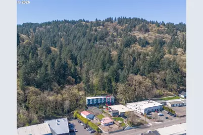 2635 NW Sussex Ave, Portland, OR 97210 - Photo 1