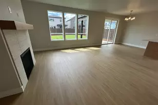 3416 SE 8th Pl, Battle Ground, WA 98604 - Photo 2