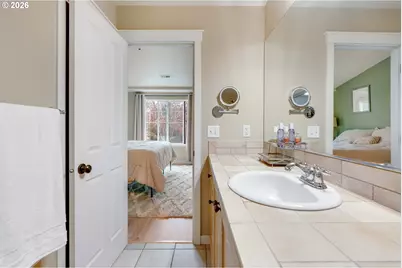 1316 SE Roundelay St, Hillsboro, OR 97123 - Photo 16