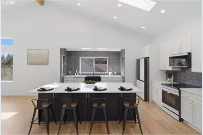 2455 W 29th Ave, Eugene, OR 97405 - Photo 6