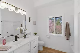 2455 W 29th Ave, Eugene, OR 97405 - Photo 38