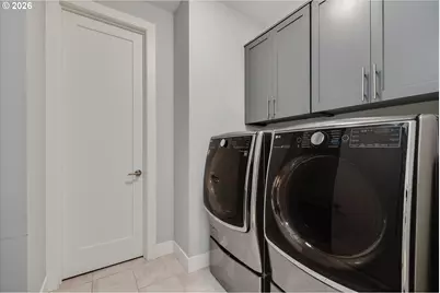 9629 SW 18th Pl, Portland, OR 97219 - Photo 28