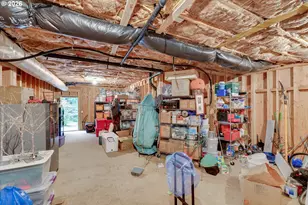 9629 SW 18th Pl, Portland, OR 97219 - Photo 36