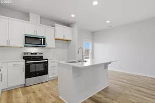 422 E Wilson St, Carlton, OR 97111 - Photo 16