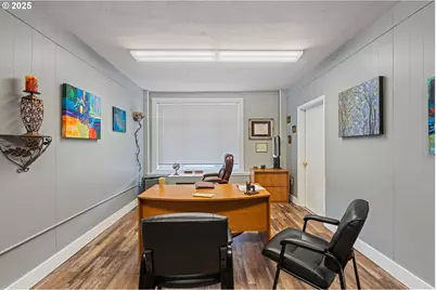 340 Central Ave, Coos Bay, OR 97420 - Photo 36