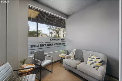 340 Central Ave, Coos Bay, OR 97420 - Photo 8