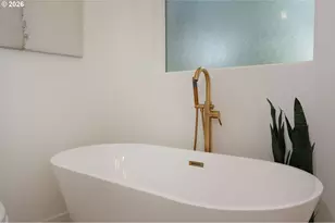 13790 SW Harness Ln, Beaverton, OR 97008 - Photo 34