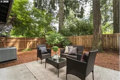 13790 SW Harness Ln, Beaverton, OR 97008 - Photo 40