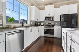 16858 SW Larkspring Ln, Beaverton, OR 97007 - Photo 10