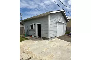 974 Fir Ave, Reedsport, OR 97467 - Photo 22