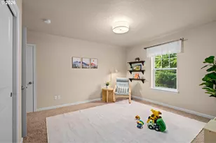 9066 SW Monterey Pl, Portland, OR 97225 - Photo 24