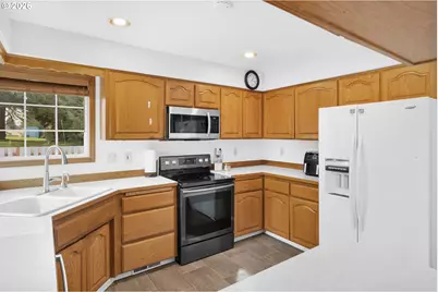 1420 NE Hoffman Dr, McMinnville, OR 97128 - Photo 14
