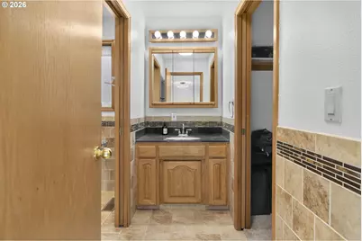 1420 NE Hoffman Dr, McMinnville, OR 97128 - Photo 24
