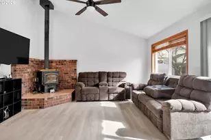 1420 NE Hoffman Dr, McMinnville, OR 97128 - Photo 10