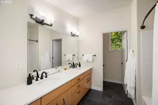 9342 NW Skyline Blvd, Portland, OR 97231 - Photo 32