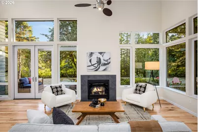 9342 NW Skyline Blvd, Portland, OR 97231 - Photo 4