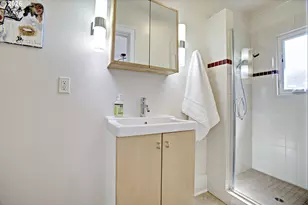 3914 NE Laddington Ct, Portland, OR 97232 - Photo 14