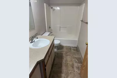3872 Liberty Rd, Salem, OR 97302 - Photo 4