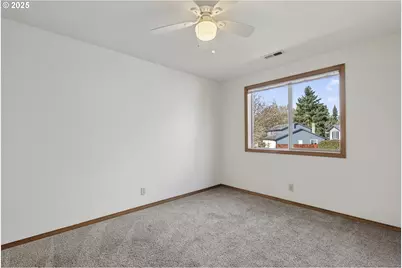 418 NW 112th St, Vancouver, WA 98685 - Photo 32