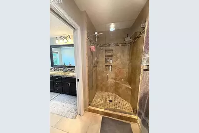 16230 NW Gianola Ct, Beaverton, OR 97006 - Photo 36