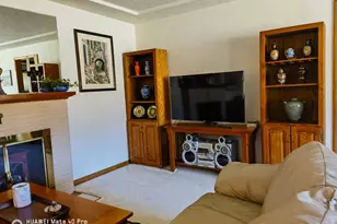10826 NE Oregon St, Portland, OR 97220 - Photo 14