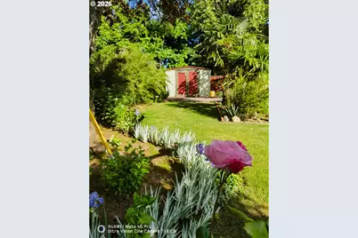 10826 NE Oregon St, Portland, OR 97220 - Photo 44