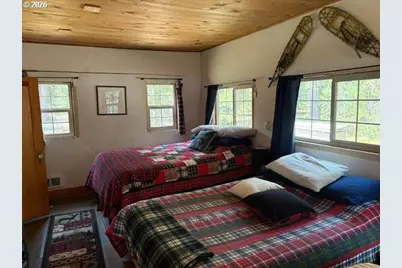 97 Diamond Lake Loop, Chemult, OR 97731 - Photo 20