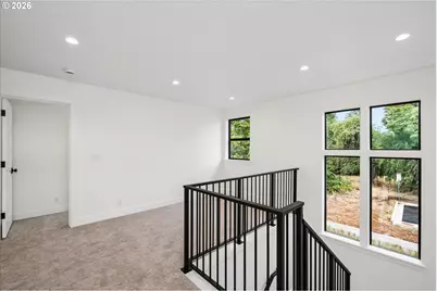 89 Churchview Dr, Eugene, OR 97408 - Photo 24