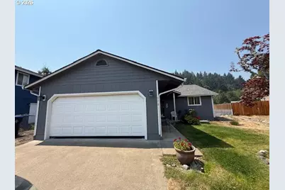 270 SE Wildwood Way, Myrtle Creek, OR 97457 - Photo 1