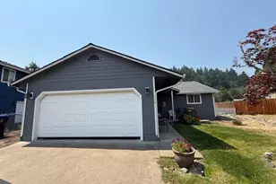 270 SE Wildwood Way, Myrtle Creek, OR 97457 - Photo 1