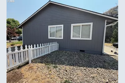 270 SE Wildwood Way, Myrtle Creek, OR 97457 - Photo 16