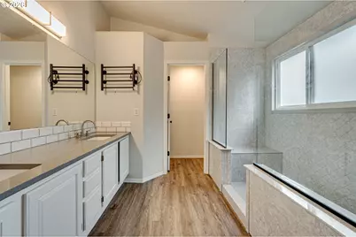 8501 NE 16th Ln, Vancouver, WA 98664 - Photo 12